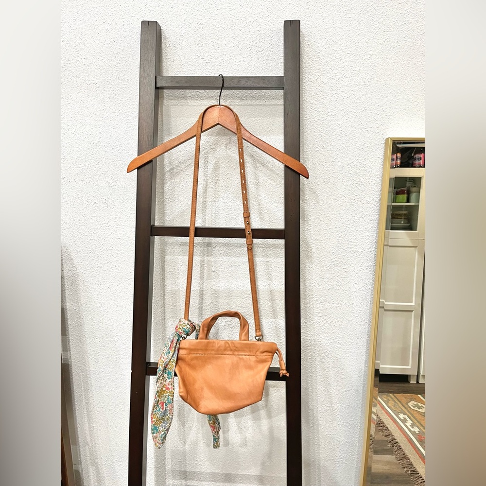Madewell Piazza Mini Crossbody Bag.